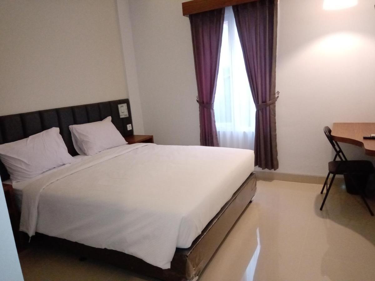 Alzara Hotel Syariah Wonosari Luaran gambar